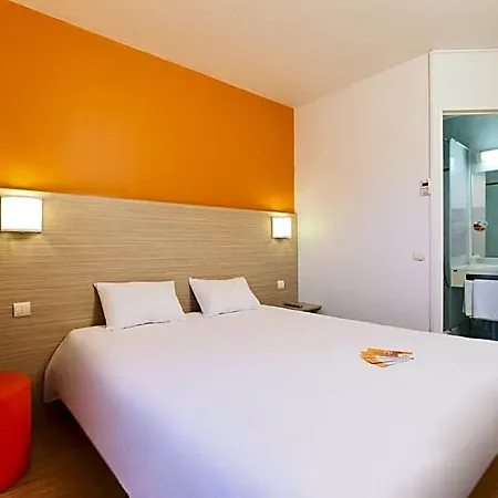 Premiere Classe Hotel Chelles (Seine-et-Marne)