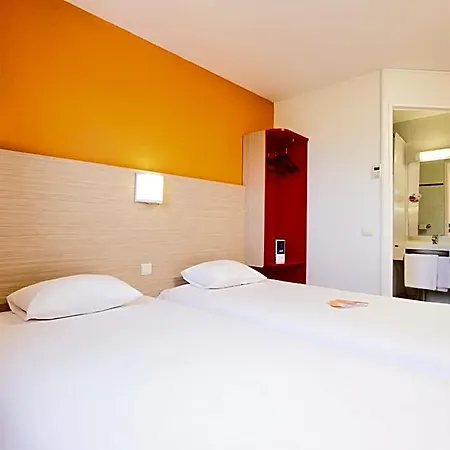 Premiere Classe Hotel Chelles (Seine-et-Marne)