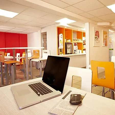 Hotel Premiere Classe Chelles (Seine-et-Marne)