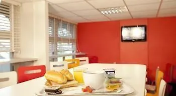 Premiere Classe Hotel Chelles (Seine-et-Marne)